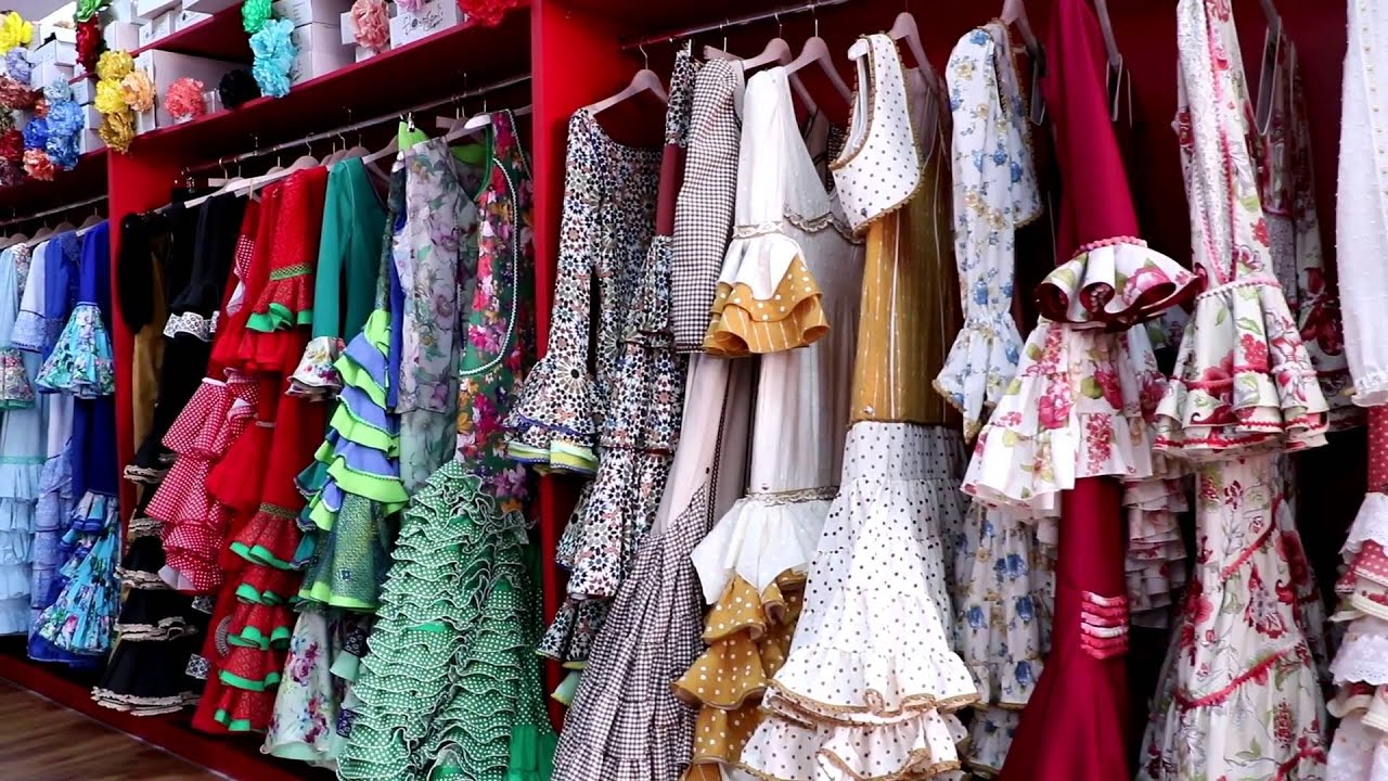 Tienda Trajes de Flamenco | Moda Flamenca 5 Flores | San Javier, Murcia - YouTube