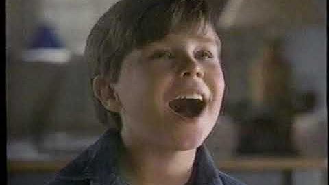 Master Video Painter from VTech - Boy meets his creation - 1994