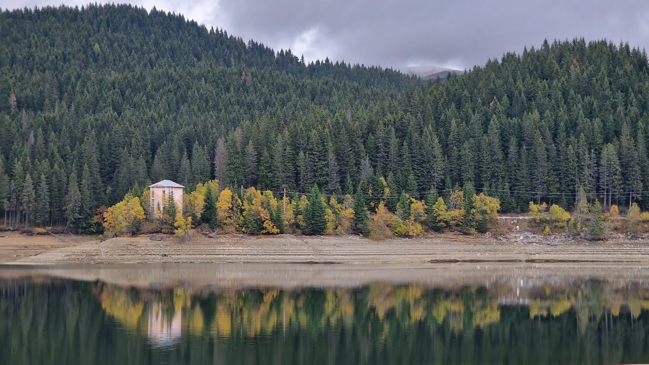 Romania Road Trip 🚗 Sinaia to Bolboci via Transbucegi 🍂🇷🇴