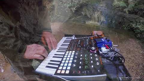 RELAXED MAX: Ambient Hydrasynth Jam Impro Loop. Mad Max III Thunderdome Location in Blue Mountains