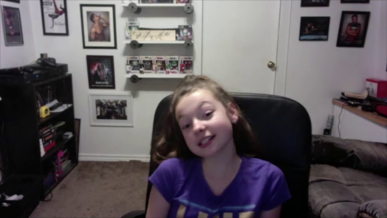 5 questions with the Mini Host Featuring Holden Albright