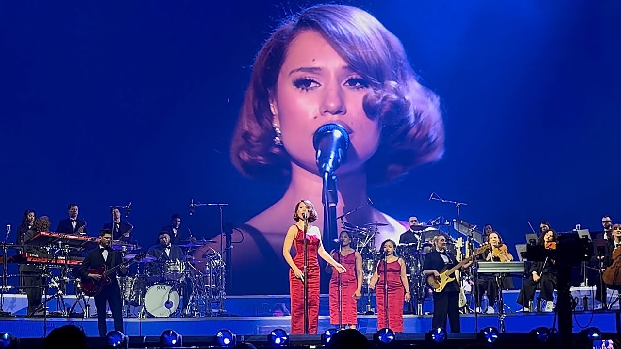 RAYE Where Is My Husband! Live at the 02 Arena - YouTube