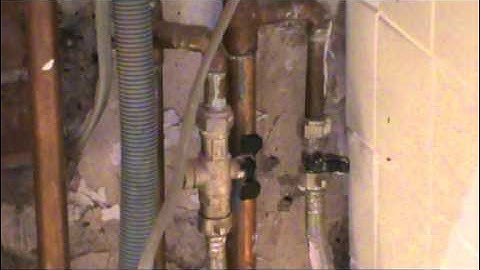 Filling a Combi Boiler Using a Filling Loop