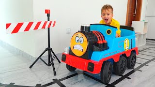 Vlad Dan Niki Bermain Dengan Kereta Mainan Vlad Dan Niki Bermain Dengan Kereta Mainan