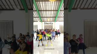 Download Lagu SENAM KREASI SEBOTOL MINUMAN | DIAN FITRI MP3