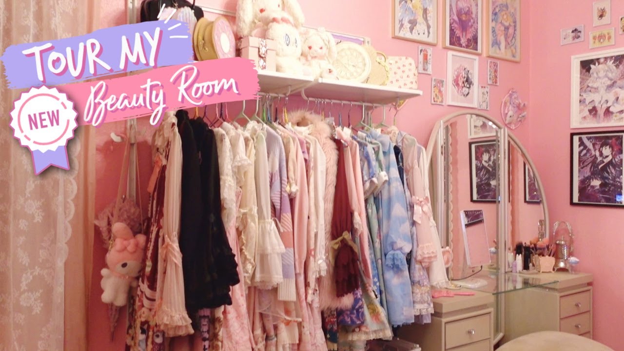 My NEW Pastel Kawaii Room Tour | Our Brand New House!
