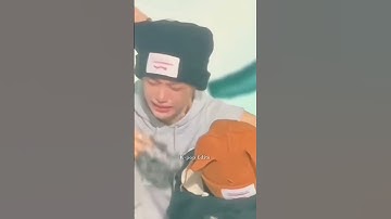 felix, jeongin and seungmin are crying omg my heart..#straykids #seungmin #jeongin #felix #skz