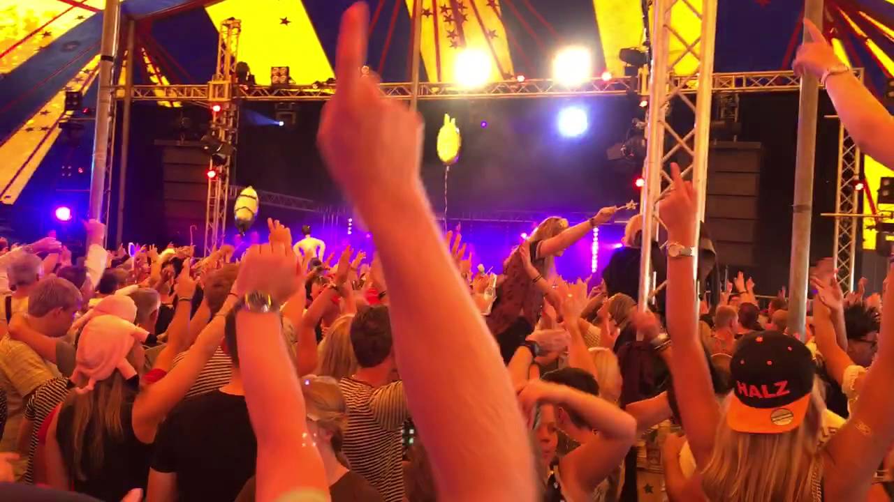 3JS & Friends LIVE ! | Volledam Uis Faist | Kerremus  2016 [HD]