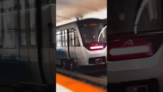 Metro departure #viralvideo #travel #montreal #publictransport