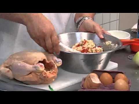 Video: Hur Man Bakar Fylld Kyckling