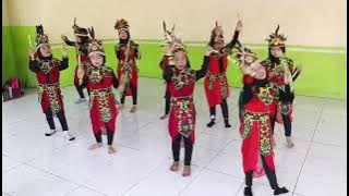 Tari ampar ampar pisang SDN cileungsi 10