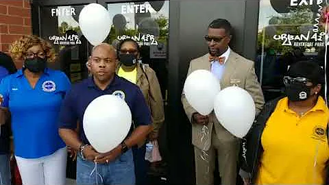 Law Enforcement Memorial Balloon Release - Henry C...