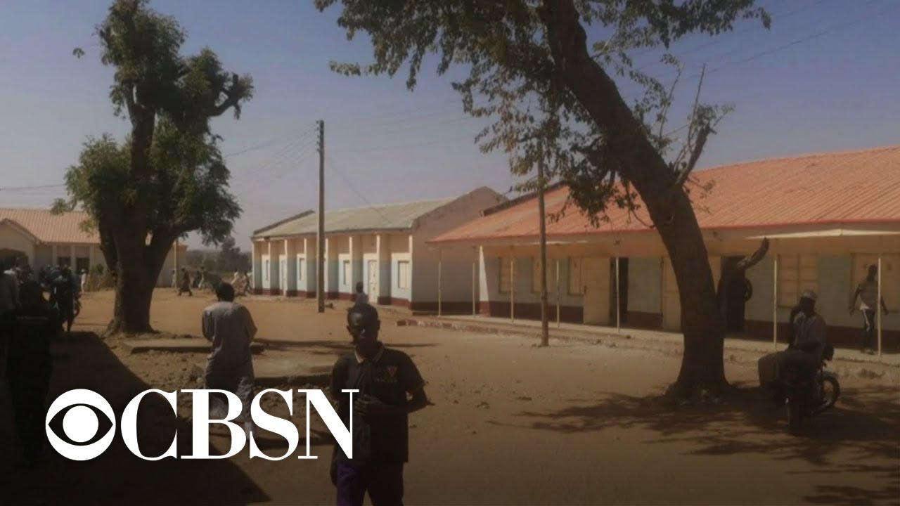 400 Nigerian students missing after attack on school, and more global headlines