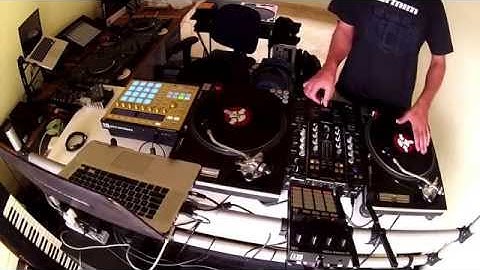 Maschine Mk2 + Traktor Scratch Pro - Freeze  Slice - By Fernando Midi