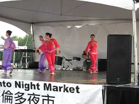 Toronto Night Market 2007 - Chinese Dance