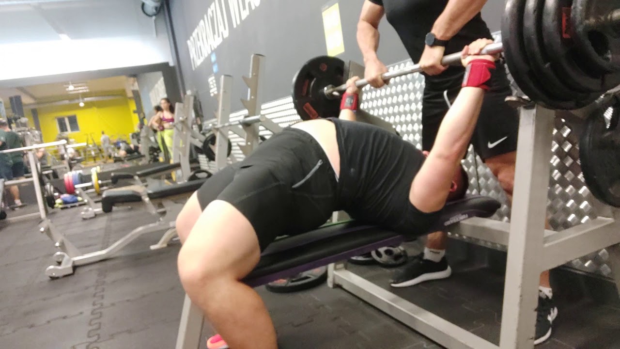 Bench press rampa 3 120 - YouTube
