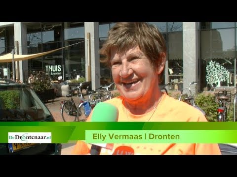 Maandelijkse kofferbakmarkt op het Meerpaalplein in Dronten
