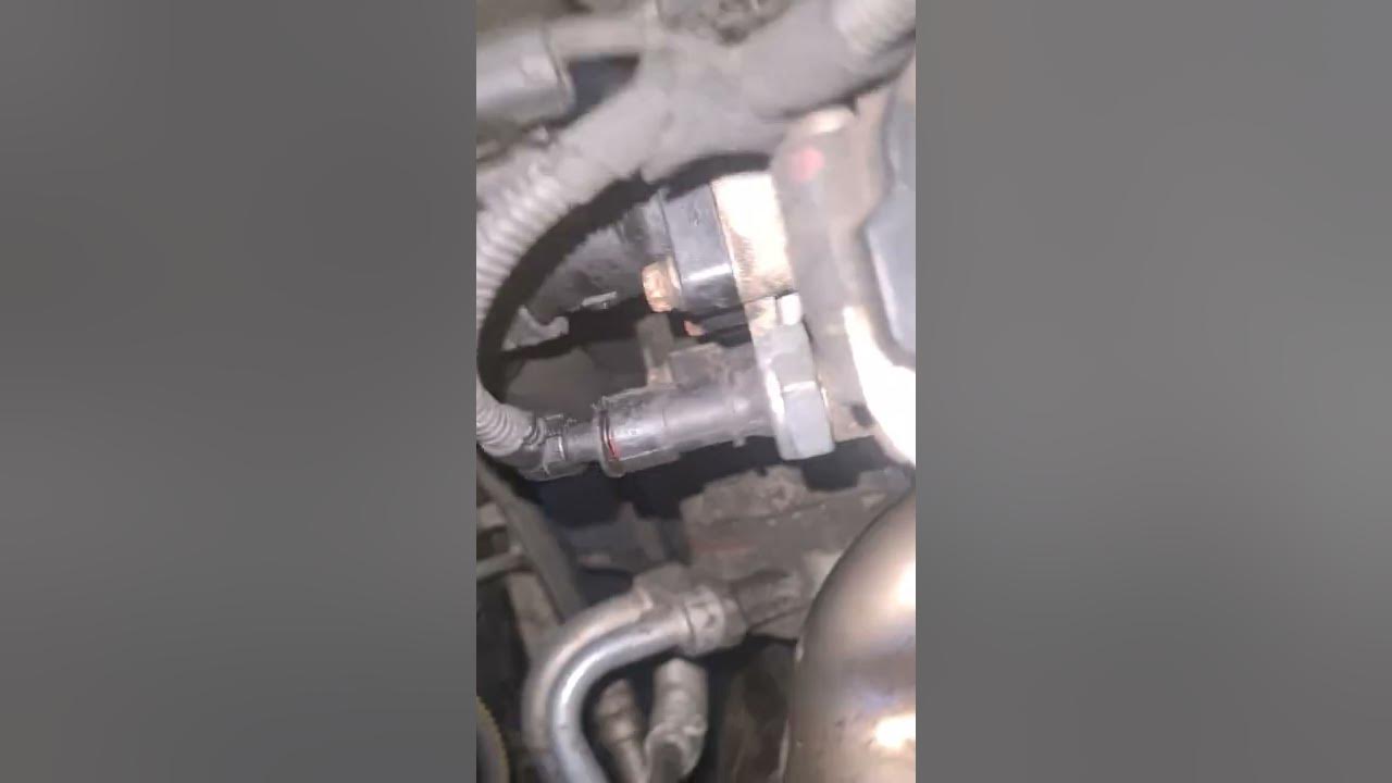 Corsa D Piston Slap or Lifters or Rod knock?? - YouTube