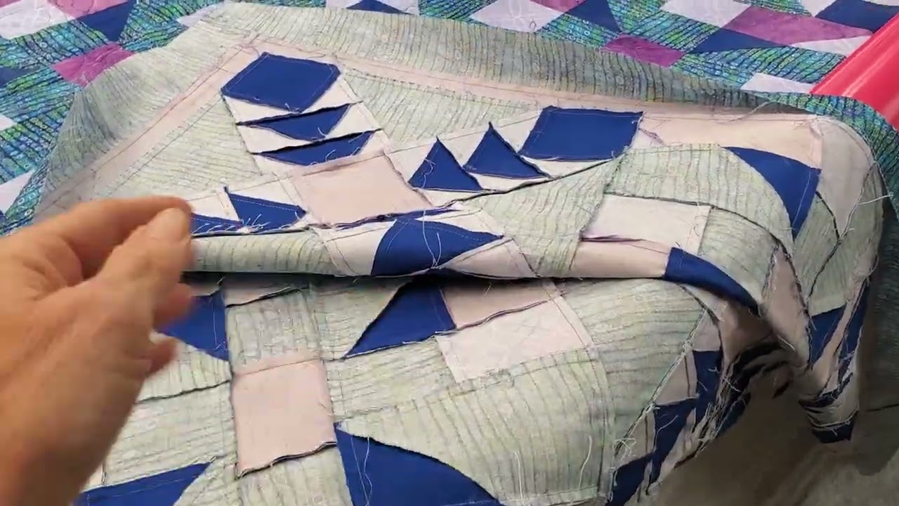 🎖Maria's very striking Mystery quilt 👏