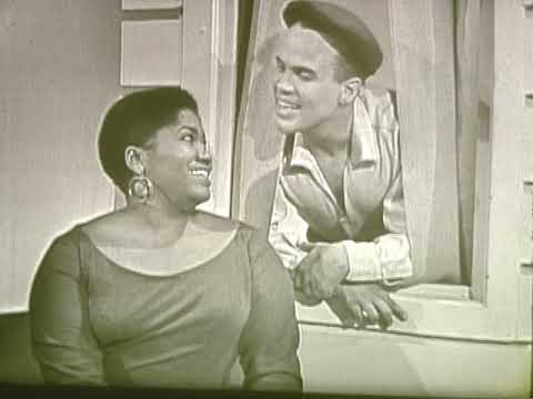 Harry Belafonte & Odetta -  A Hole in the Bucket (Live)