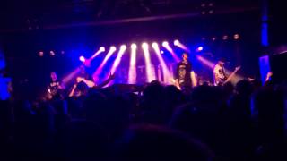 Beartooth - Sick Of Me Live At Muziekodroom Helt W Outtage