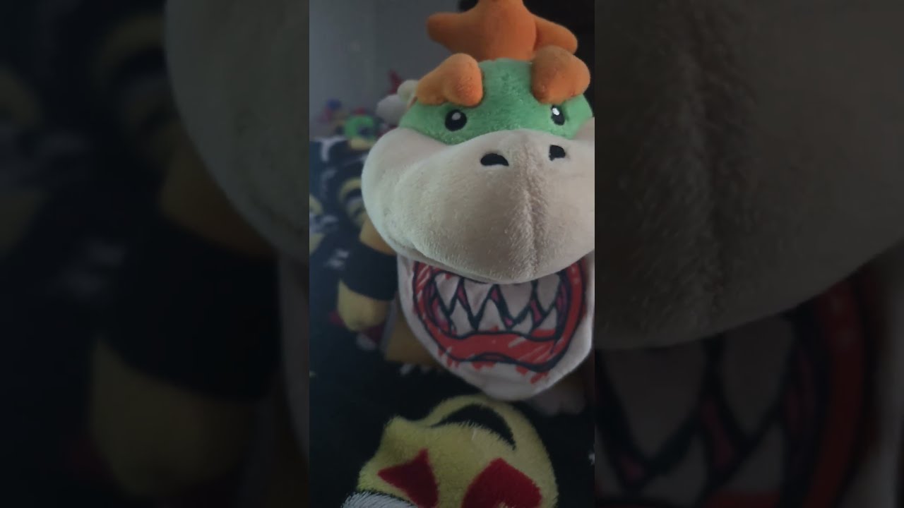 Why Is Cat Mario YELLOW TheMarioMinute