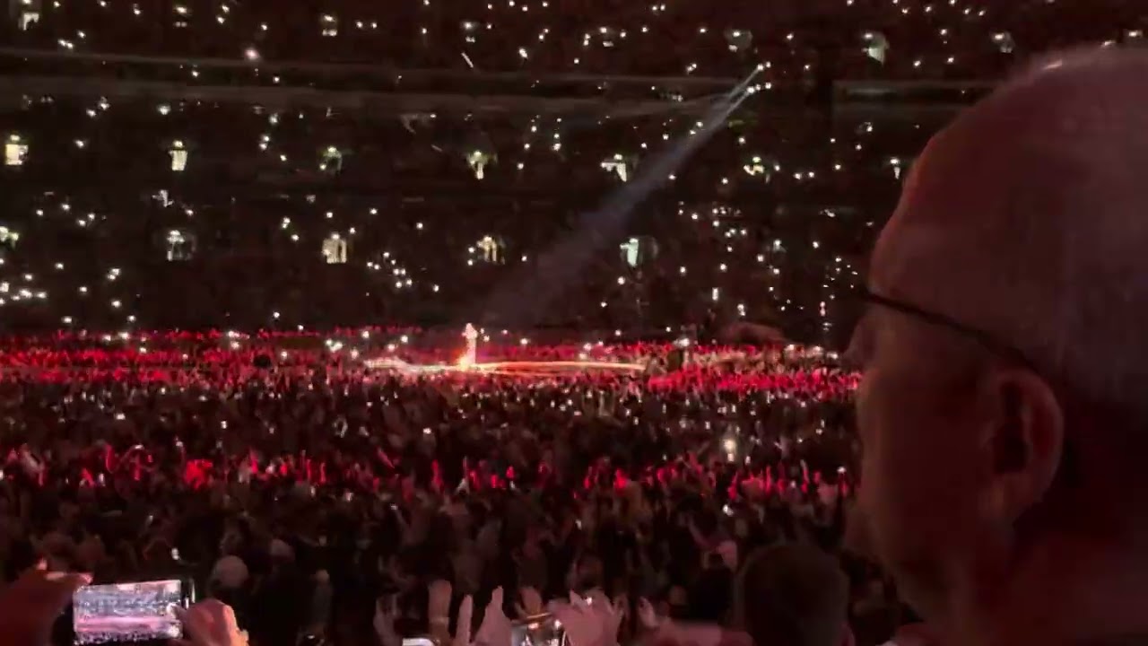 Coldplay - Fix You - Wembley Stadium - 04-09-2025