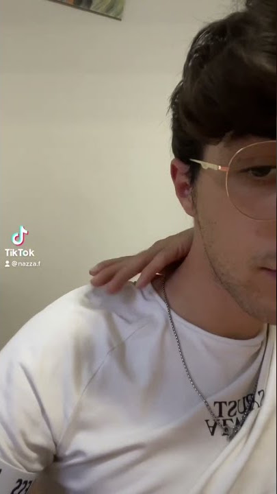 Trend rivisitato per i single #tiktok #trend #single #viral #lol #virale #fun #comic #comedy #act