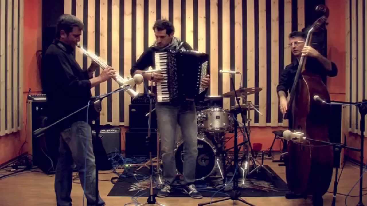 EL TICO TRIO: "El tico tico" (no Fubà)