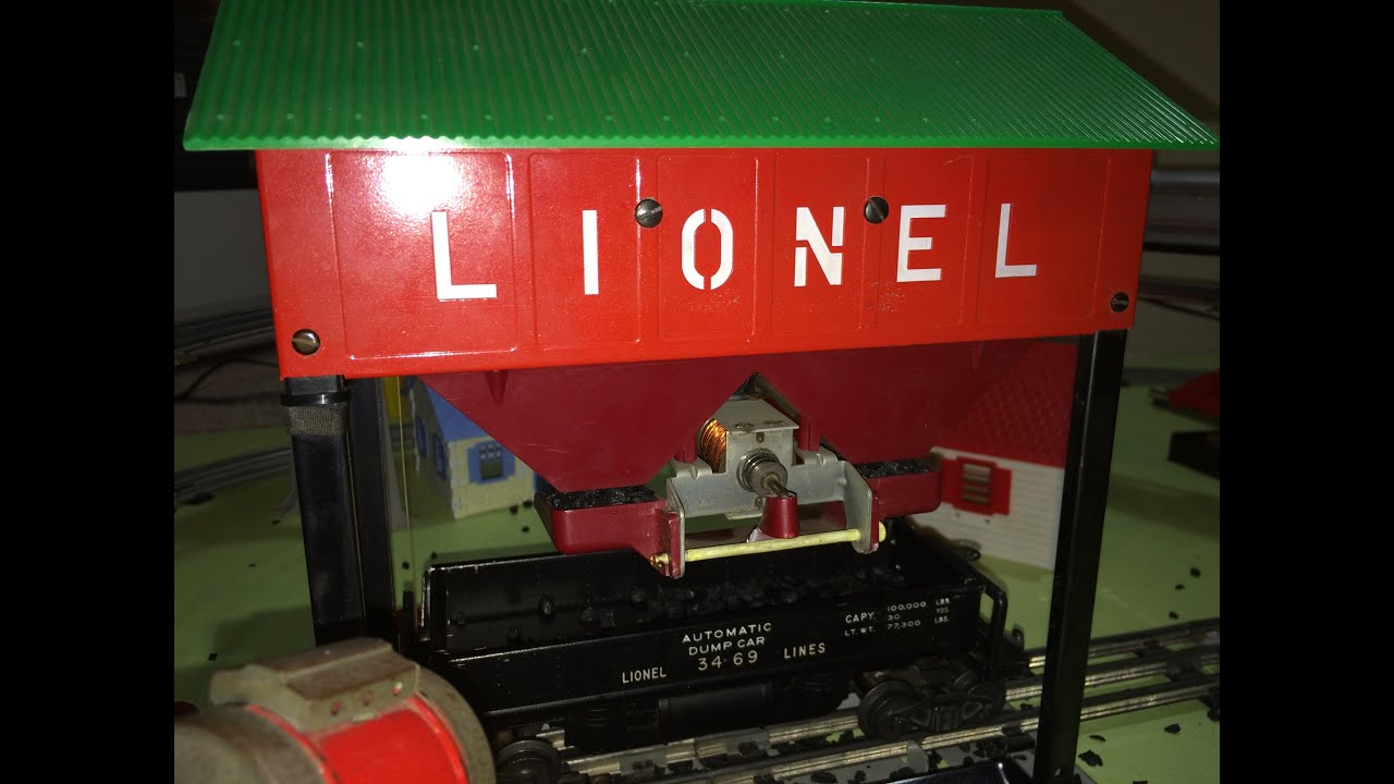 Postwar Lionel 497 Coaling Station