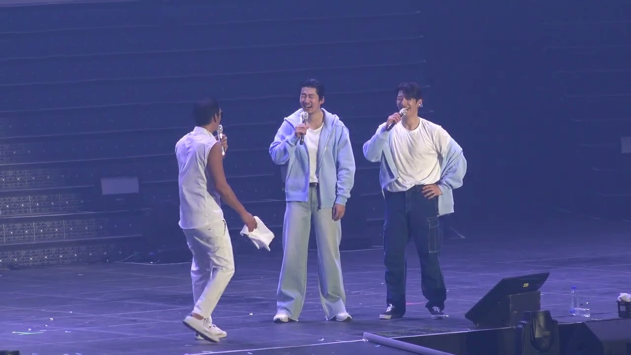 [4K] 221209 god 윤계상 - 앵콜 Dance All Night + 관찰 + talk + 눈을맞춰 직캠  @ 지오디 콘서트 ON