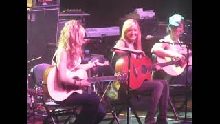 Aly & AJ- Insomniatic live acoustic on Sept 1,2007