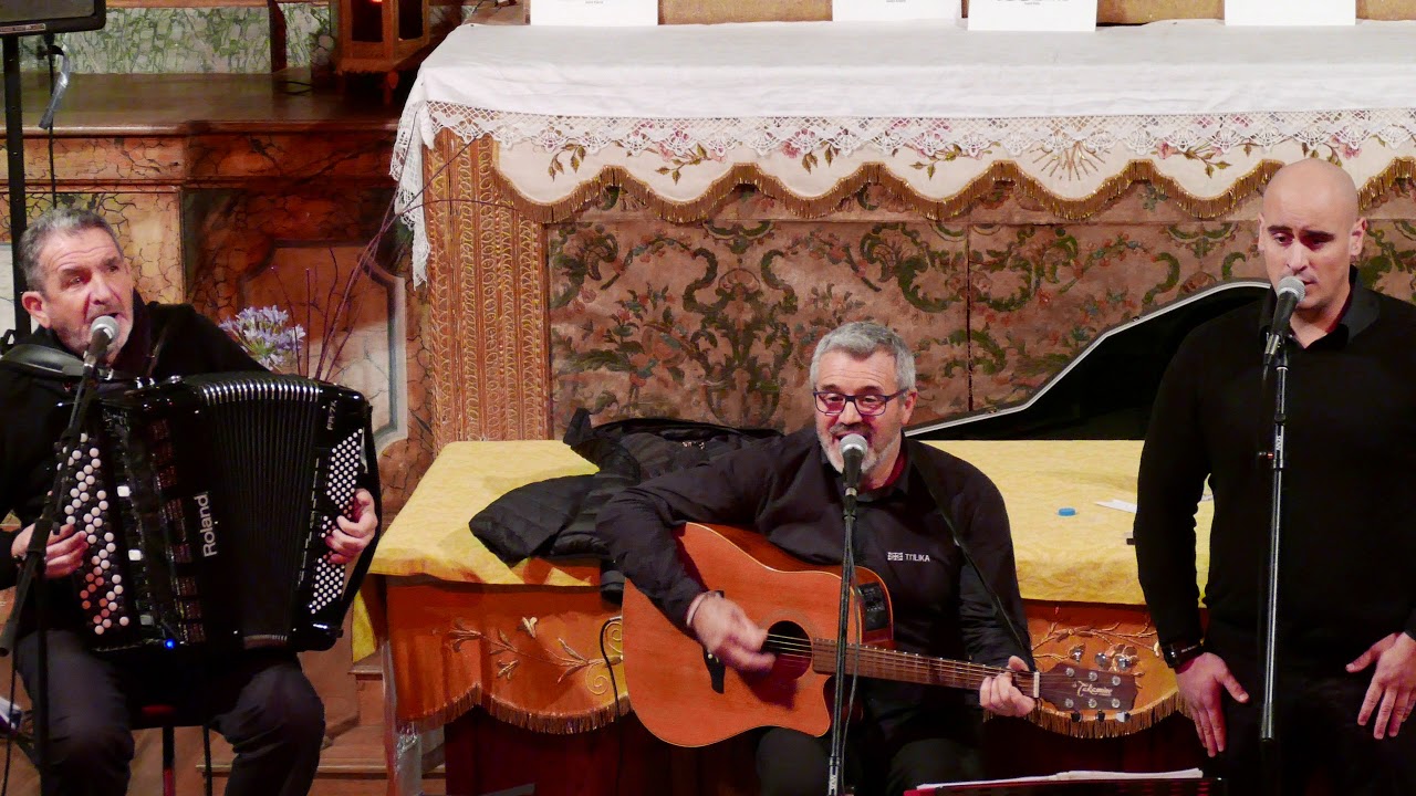 Hegoak,  Trio kriolinak