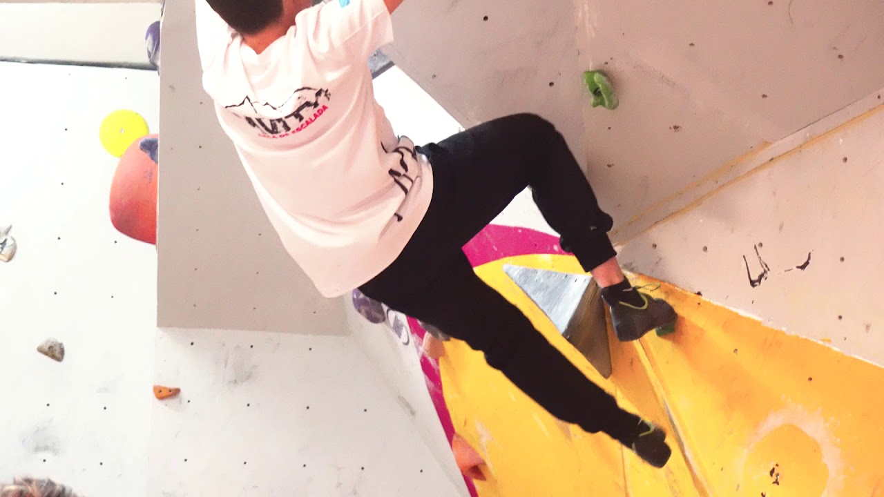 Kids Bouldering Marathon