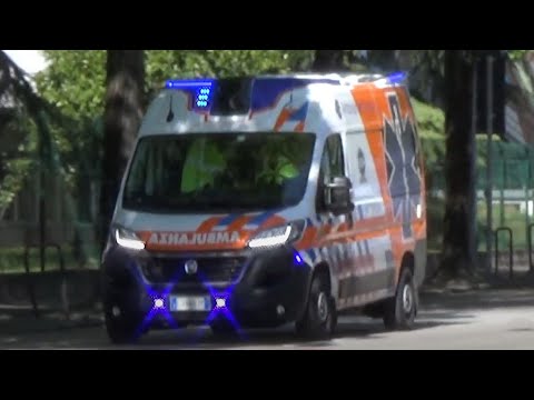 Ambulanza Antoniana Emergenza in sirena - Italian Ambulance Responding