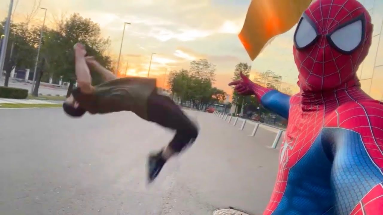 Spiderman Outdoor workout