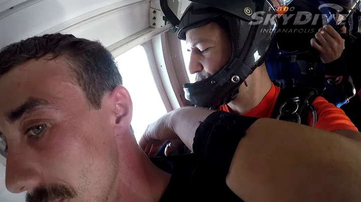 Matthew Hatcher's Tandem skydive!