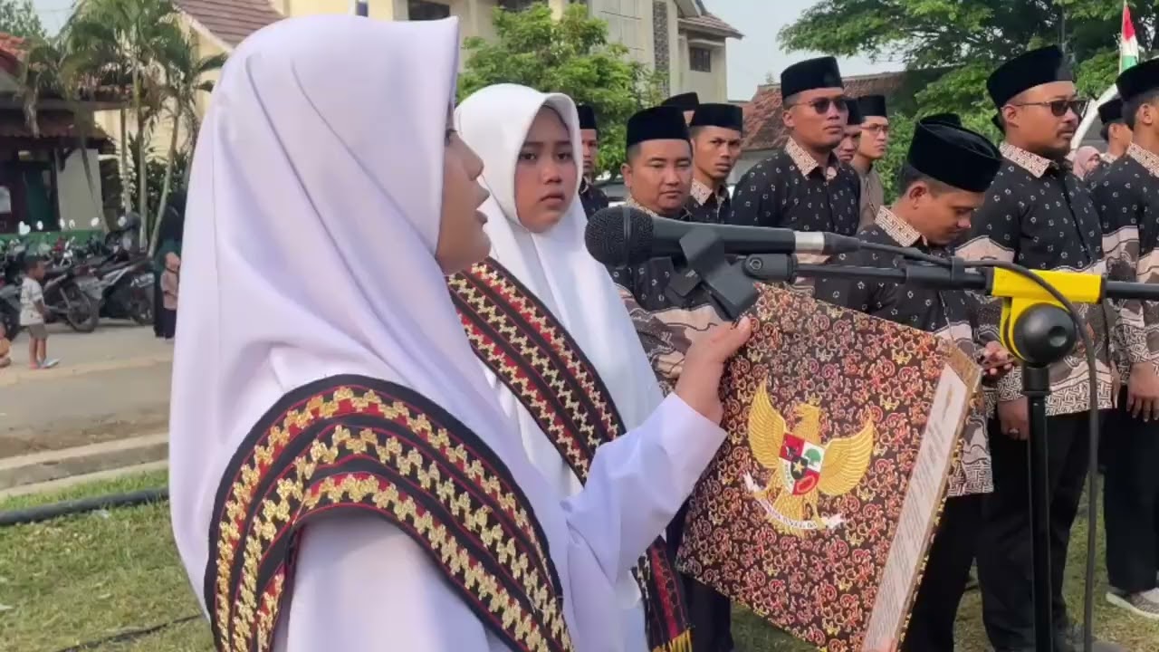 Upacara HUT RI ke-79 || PontrenMu At-Tanwir Metro