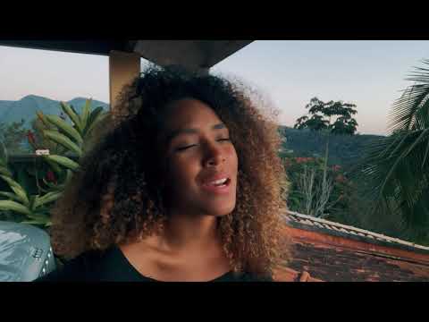 Ausência - Marília Mendonça (Becca Perret Cover)