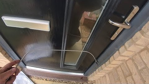Unlocking an empty property with the GJ restricted letterbox tool!  Pro locksmith technique. 🔑🧰