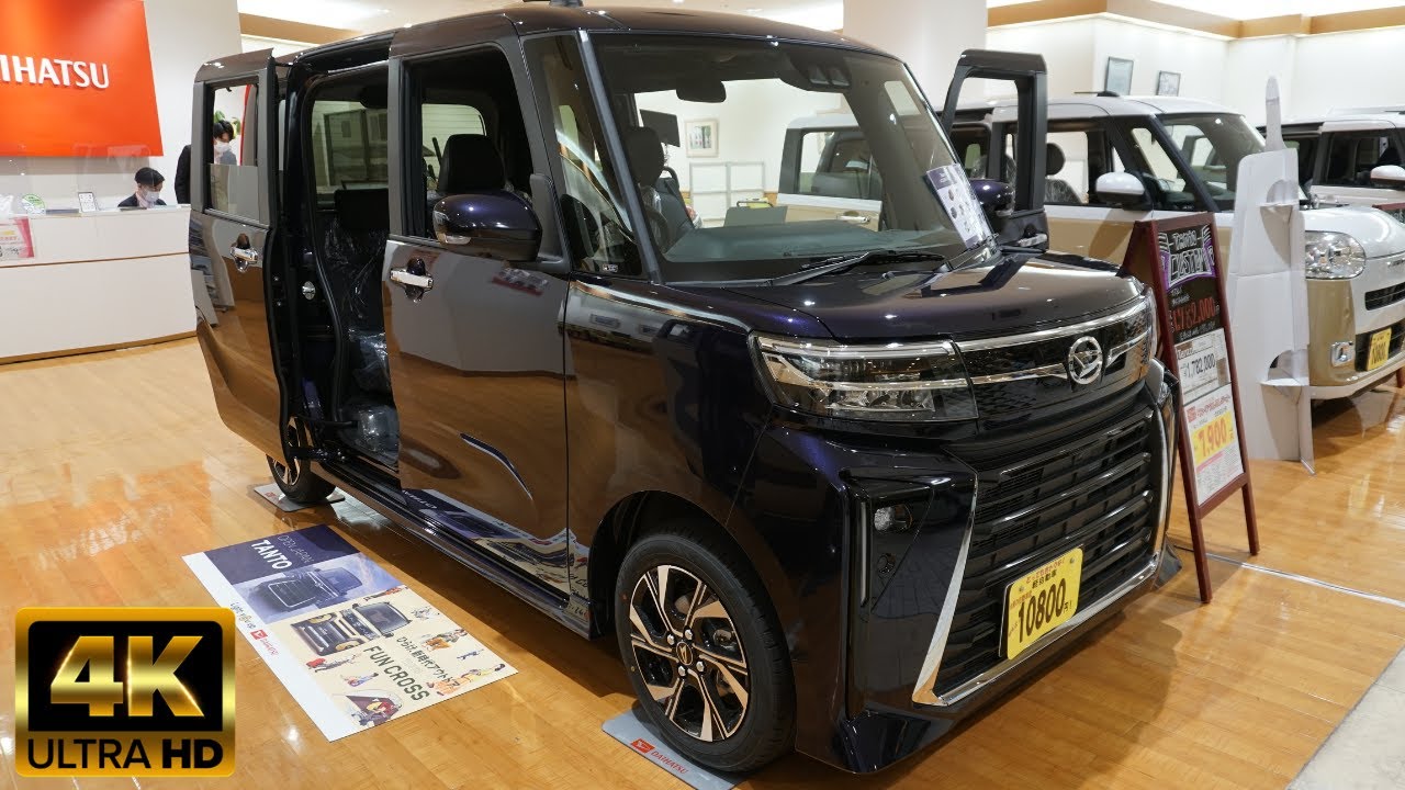 DAIHATSU TANTO CUSTOM FunCross ダイハツ タント カスタム ファンクロス  クッション（ディズニー）（１個）[08289-K9000] アクセサリー