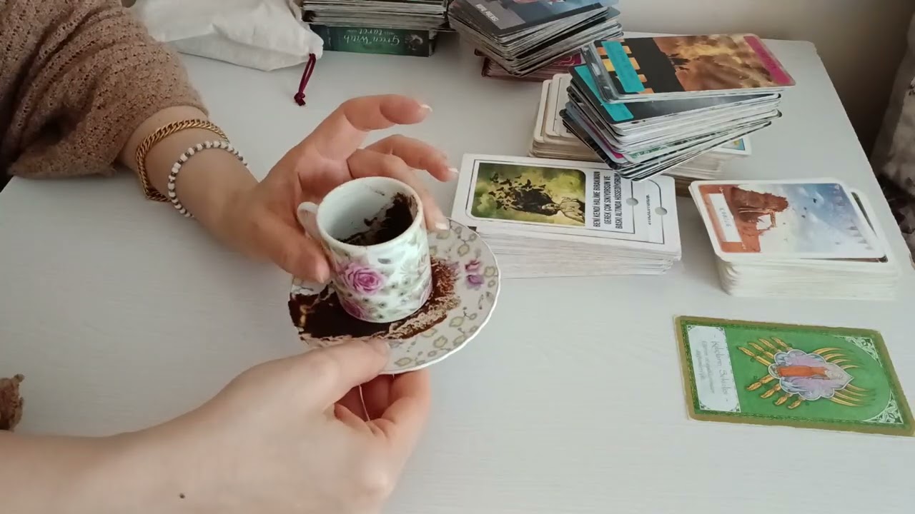 Yengeç burcu Bu Şansı kaçırmayacaksın kahve ve tarot açılımı🧚🏼‍♀️☕️ 18 Şubat