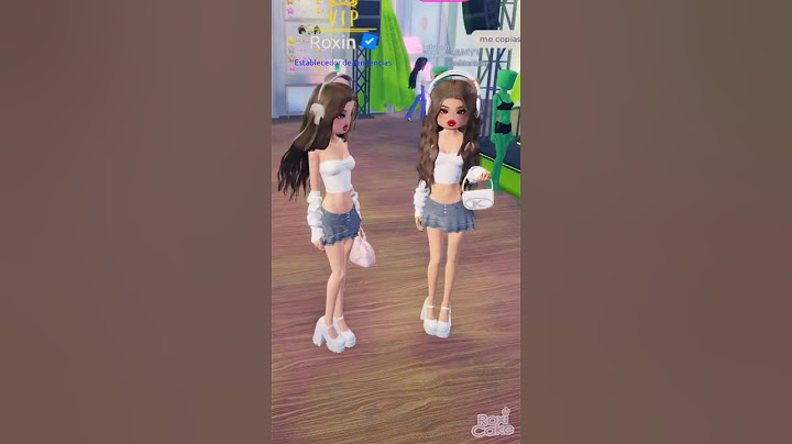 COPIANDO OUTFITS EN DRESS TO IMPRESS 😼#SHORTS #ROBLOX