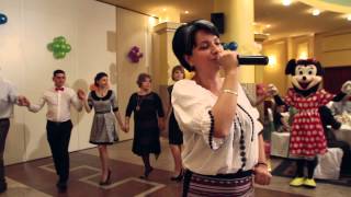 Formatia ALB SI NEGRU Piatra Neamt - LIVE Hora Moldoveneasca CENTRAL PLAZA oct 2014