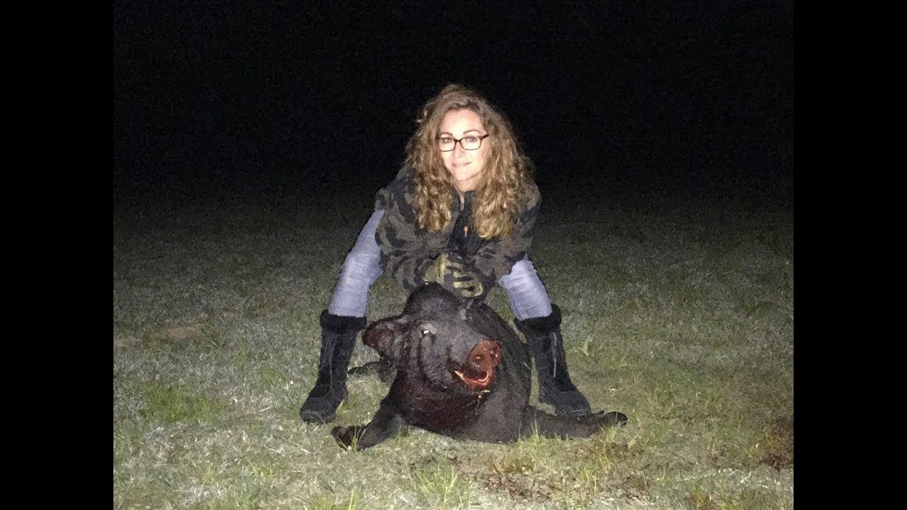 Took My Wife Hog Hunting 