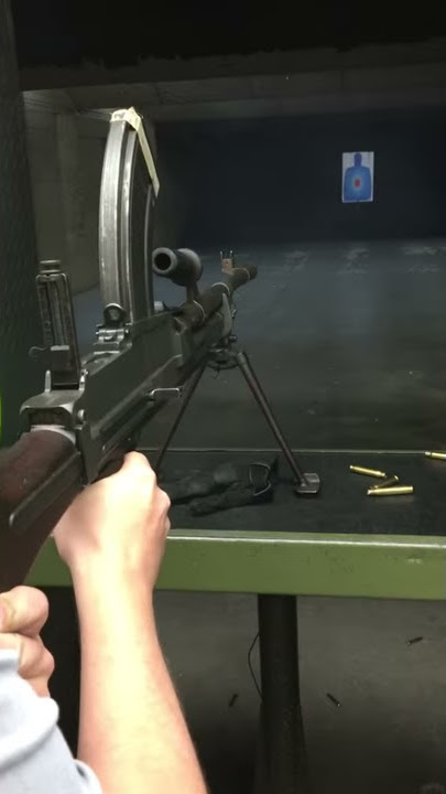 Firing the Bren gun