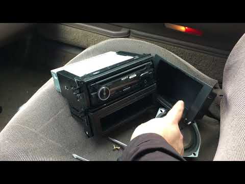 1991 Mazda 626 Stereo Install