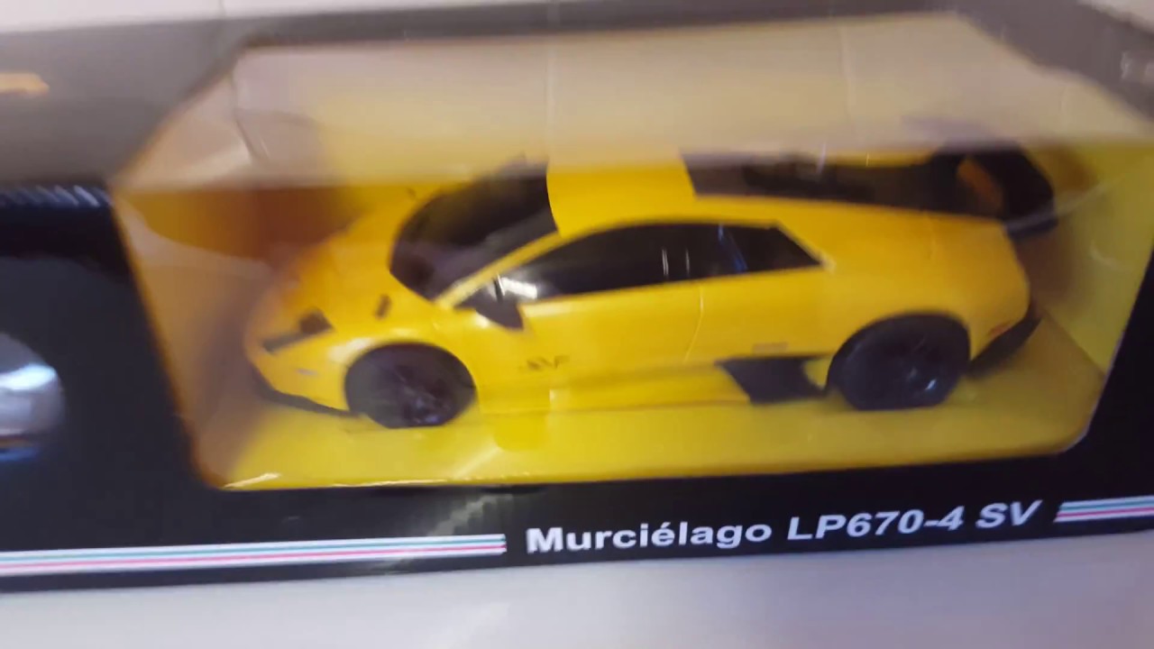 Lamborghini: Murcielago LP670-4 SV toy review. (RASTAR) R/C car. 1/24.