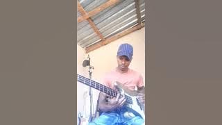 Siko lezinja playing solo Bass guitar