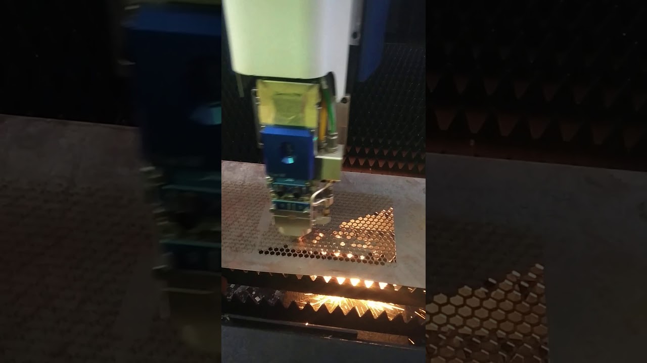 Loyalmak Flycut Tube Cutting Fiber Laser Machine